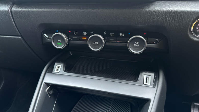 Citroen C4 1.2 PureTech [130] Shine 5dr Auto Petrol Hatchback